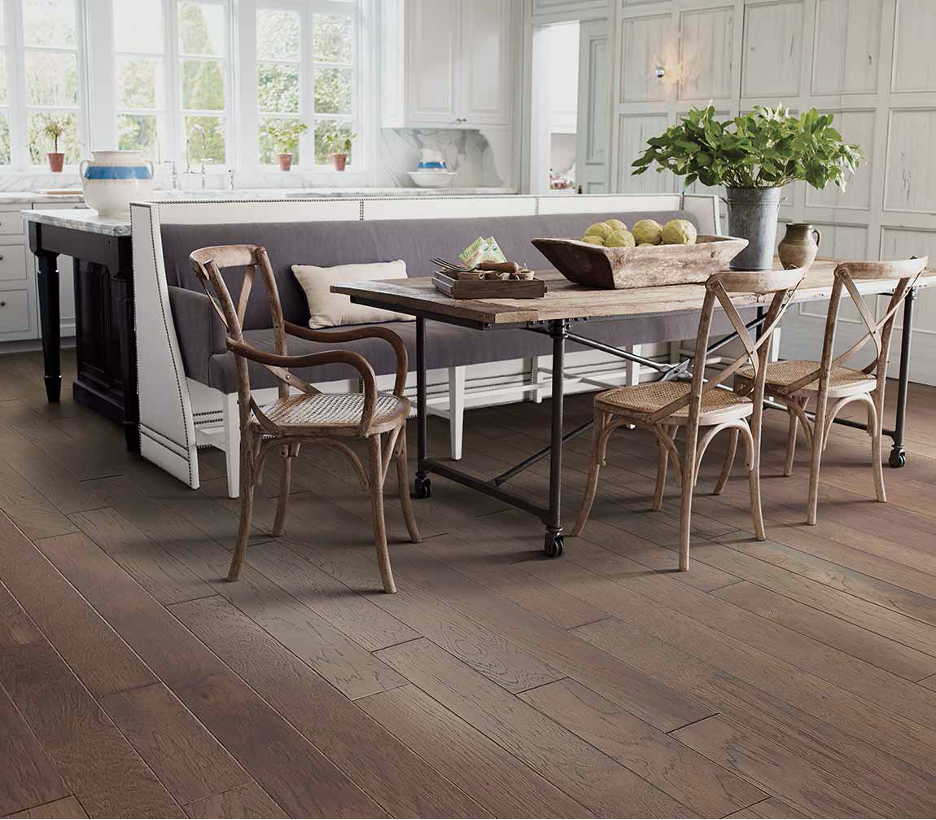 What S The Best Dining Room Flooring, What Is The Best Flooring For Kitchen And Dining Room