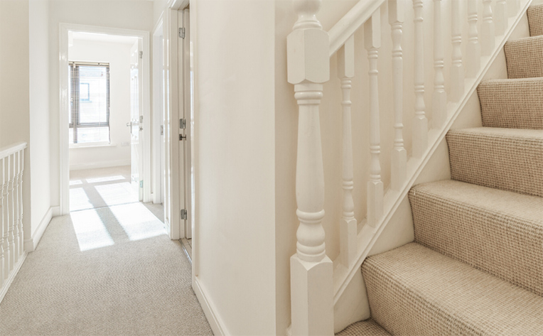 What S The Best Carpet Type For Stairs, What Is The Best Type Of Flooring For Stairs