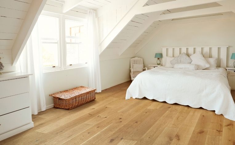 Hardwood Floor Stain Colors Choosing, Hardwood Floors In Bedroom Photos