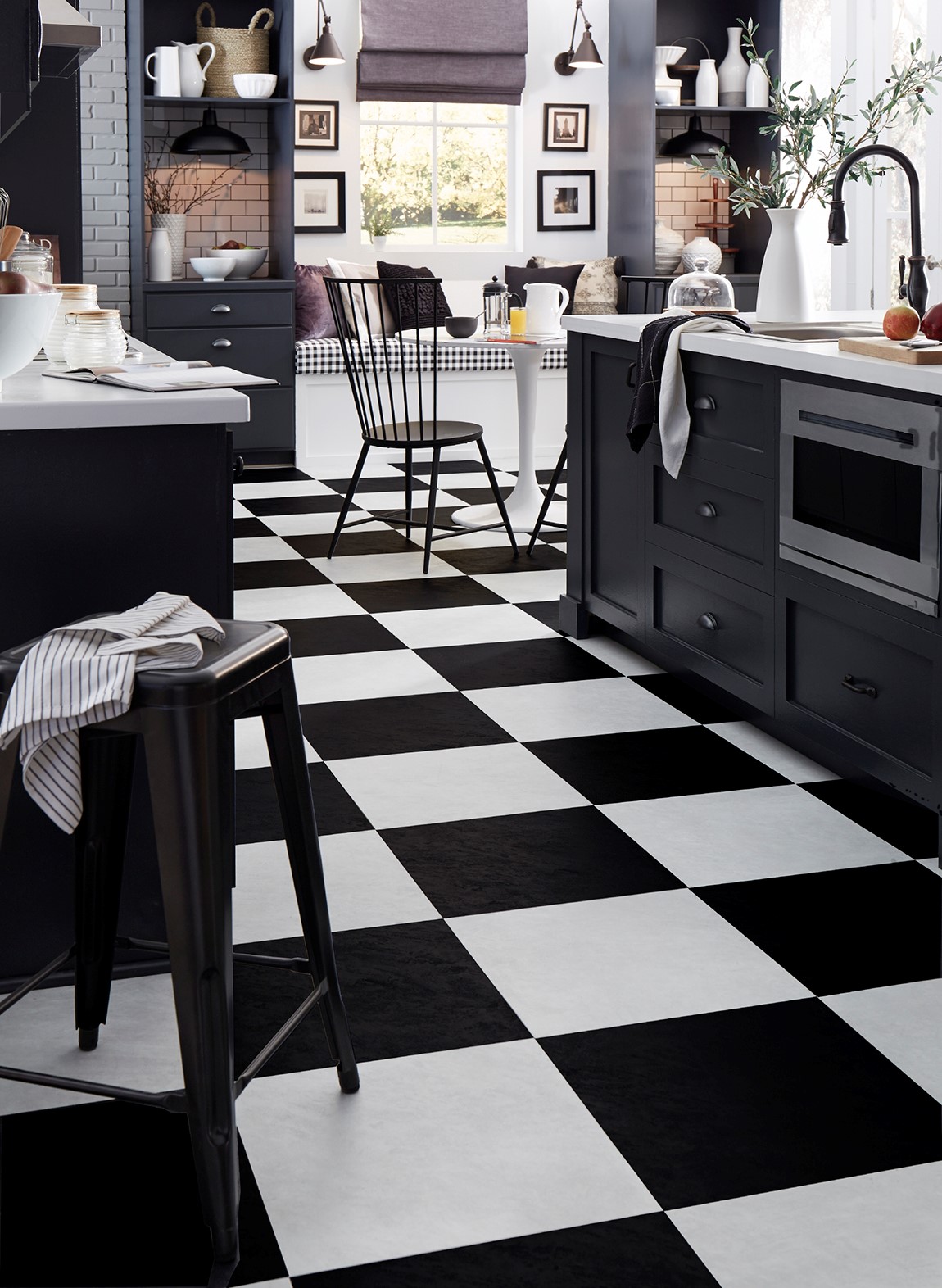 Kitchen Flooring Trends For 2020, Black White Kitchen Floor Tile